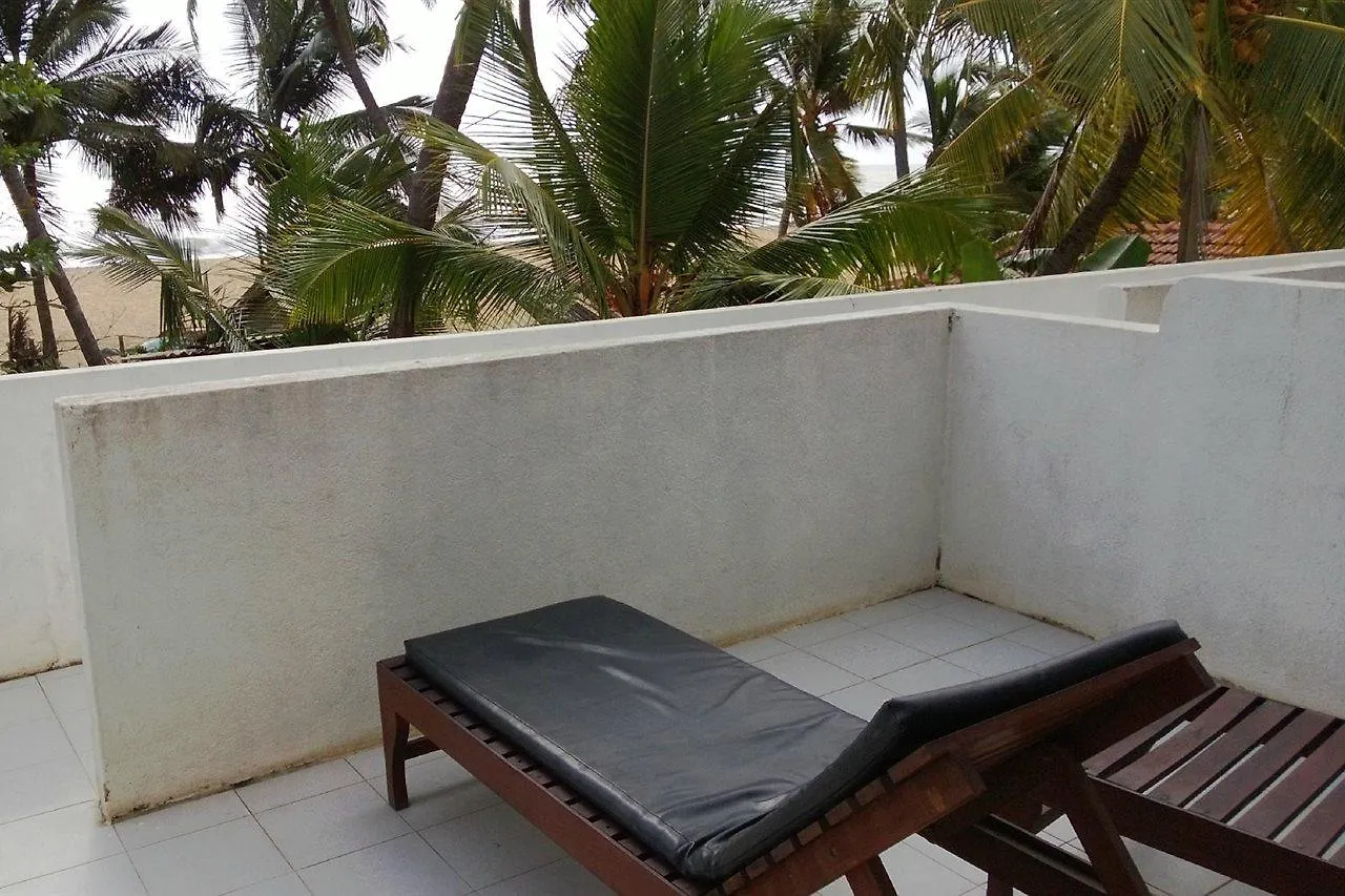 Dons Beach Hotel Negombo